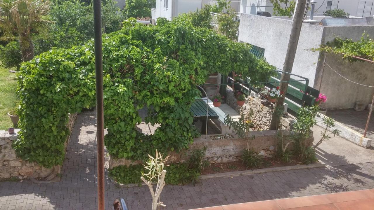 Pape Punat Apartmani I Sobe Ngoại thất bức ảnh